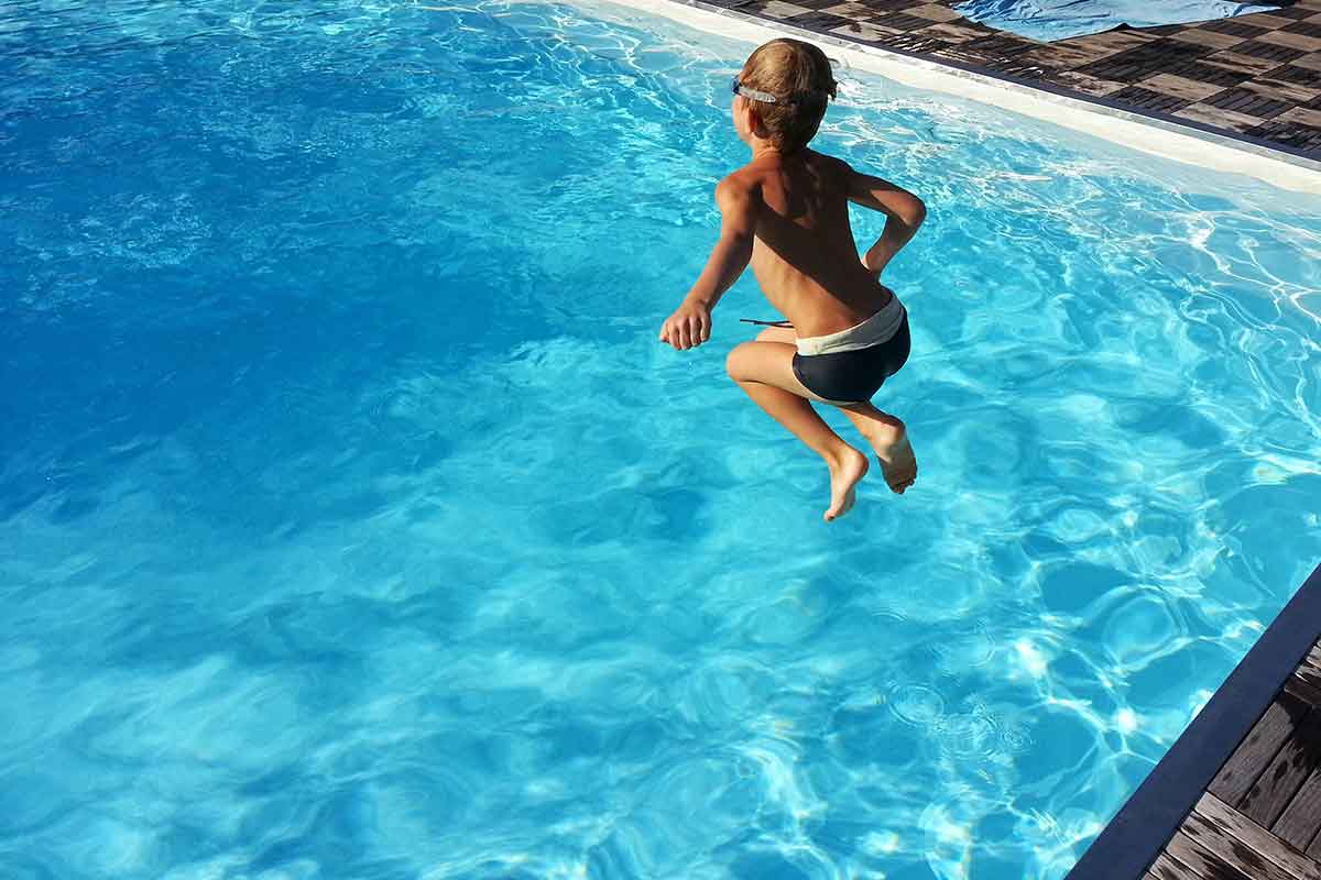 Pisciniste pour pose de chauffage piscine de Nice à Menton 06
